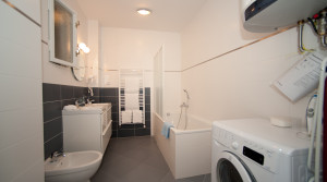 bathroom1