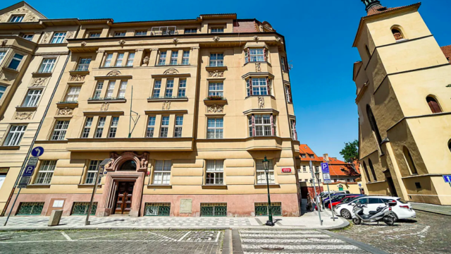 Haštalská - dům zvenku